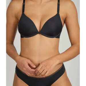 LIVELY‎ Deep V No-Wire Push-Up Black Size 34D